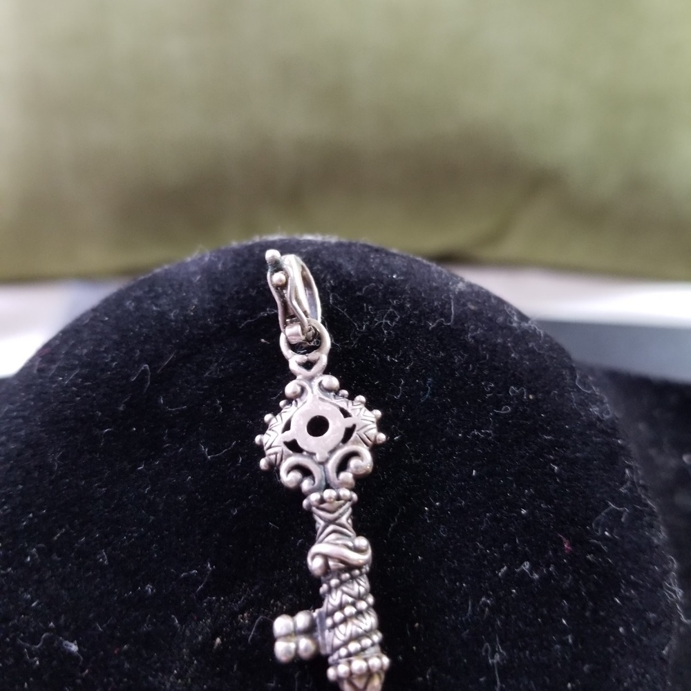 Barbara Bixby Key Enhancer - Picture 2 of 2